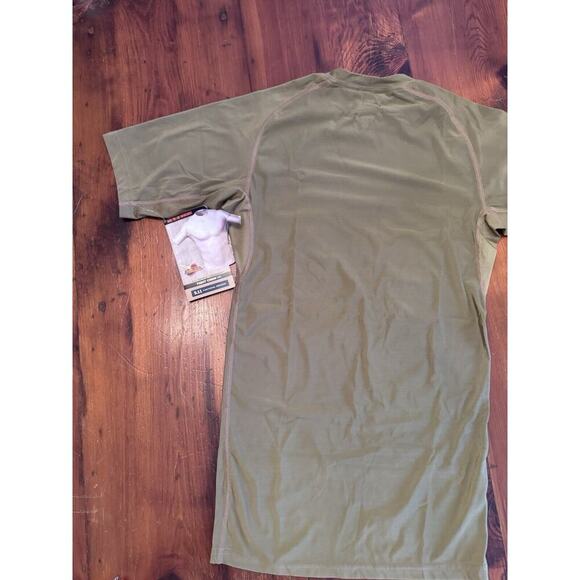5.11 Tactical Brown Crew Neck Tight Mens Short Sleeve Size M Undergear NWT $65 - Picture 9 of 13